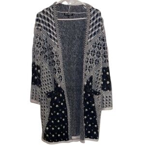 🌹Piccadilly Fuzzy Black Warm Sweater